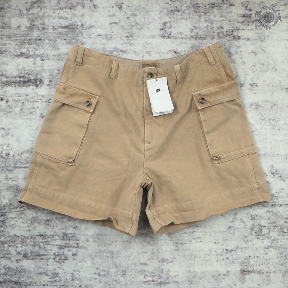 NWT Nike Cargo Shorts Hemp Tan Standard Fit At Knee Length‎ Men's 34 FZ6571-200